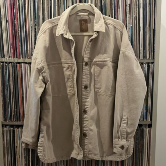 GAP Oversized Khaki Shirt Jacket – Size Medium Tall MT - Picture 3 of 6